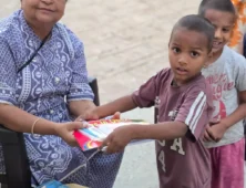 Mandir Murti distributed stationary - 10